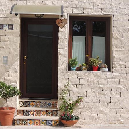 Apartament Monolocale L'Abbraccio Ragusa Zewnętrze zdjęcie